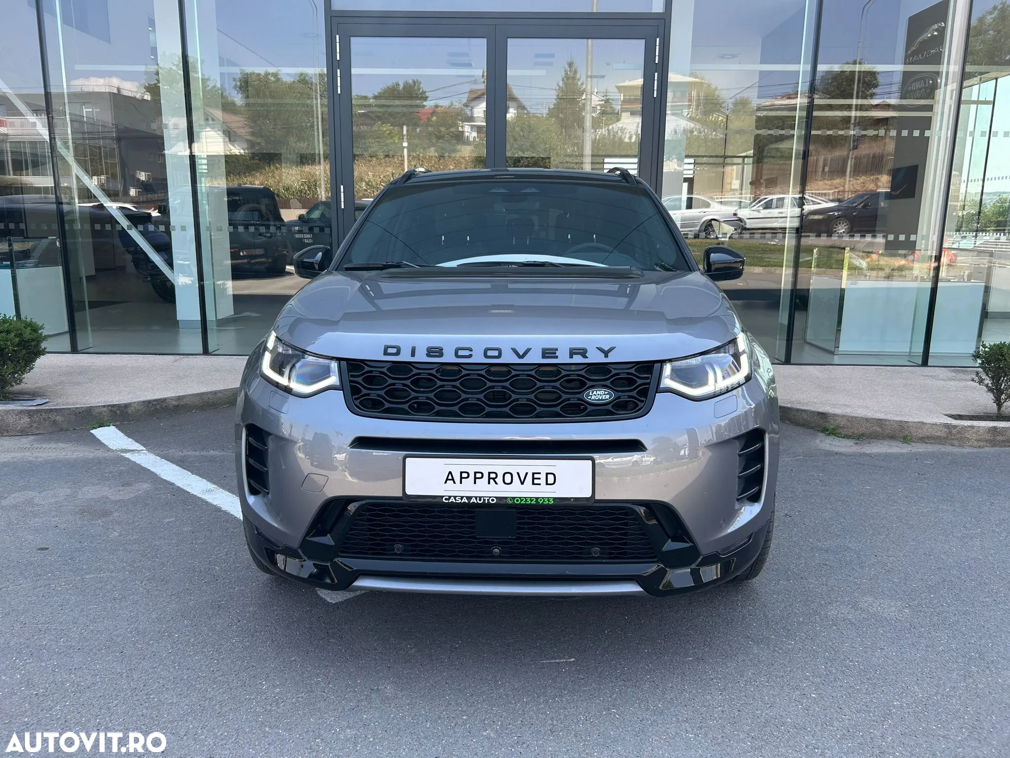 Land Rover Discovery Sport - 30