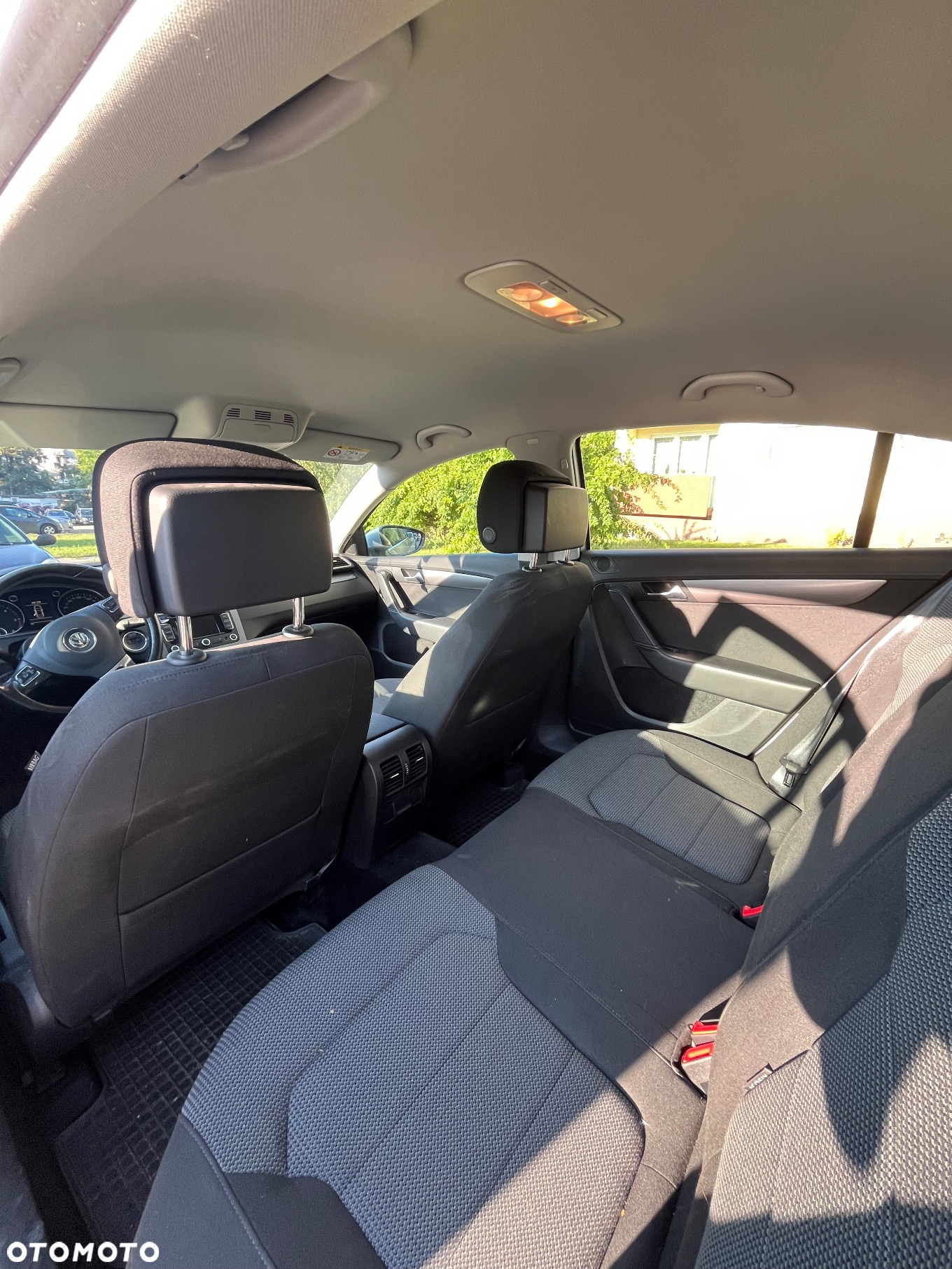 Volkswagen Passat - 23