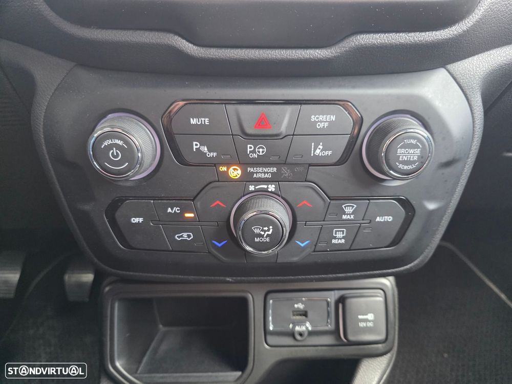 Jeep Renegade 1.0 T 80º Aniversário - 25