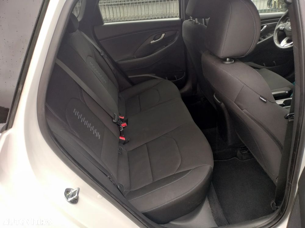 Hyundai i30 1.4 T-GDI Style - 7