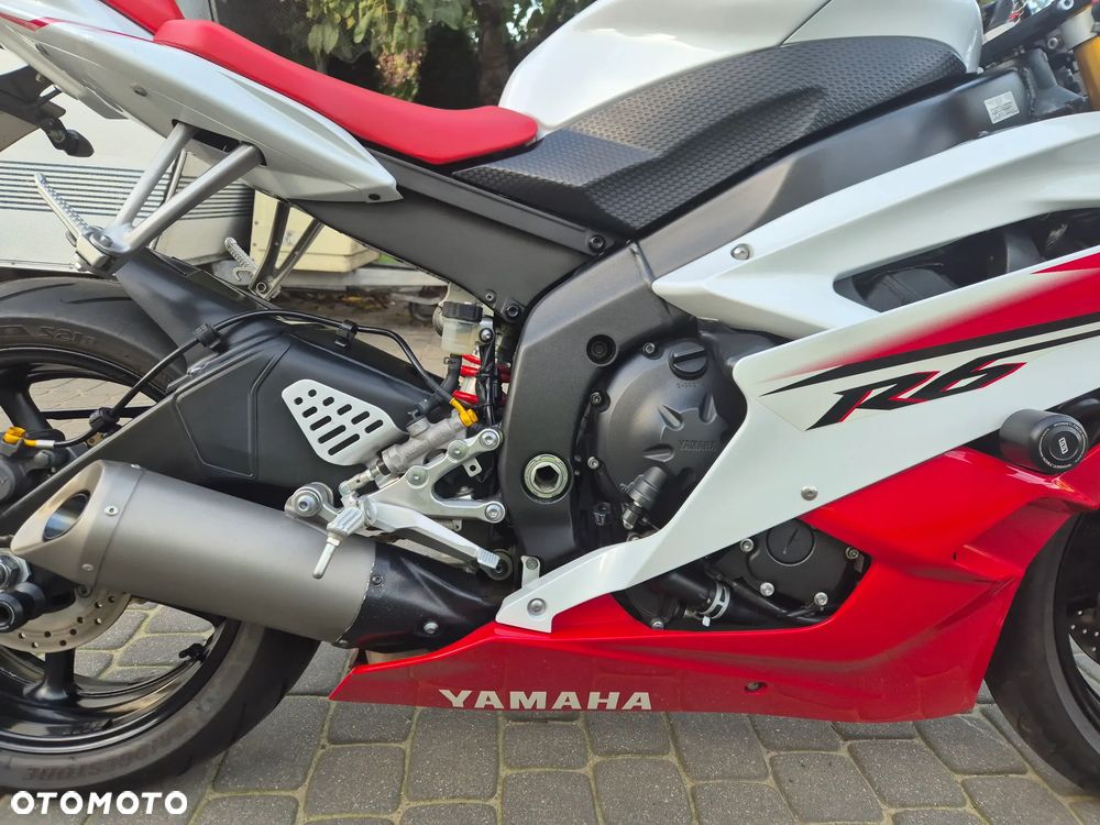 Yamaha R6 - 9