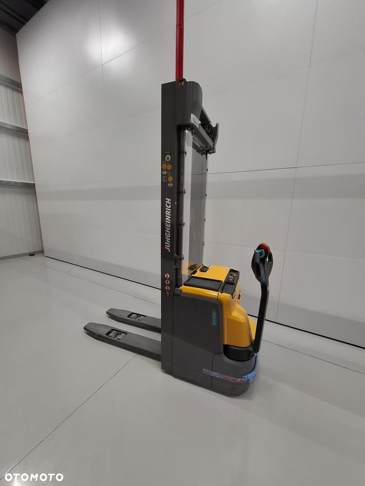 Jungheinrich EJC220 - 5