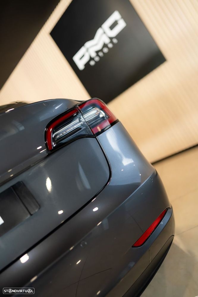 Tesla Model 3 Standard Range Plus RWD - 18