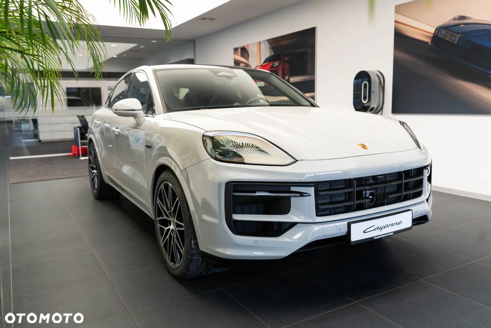 Porsche Cayenne E-Hybrid PHEV Black Edition - 8