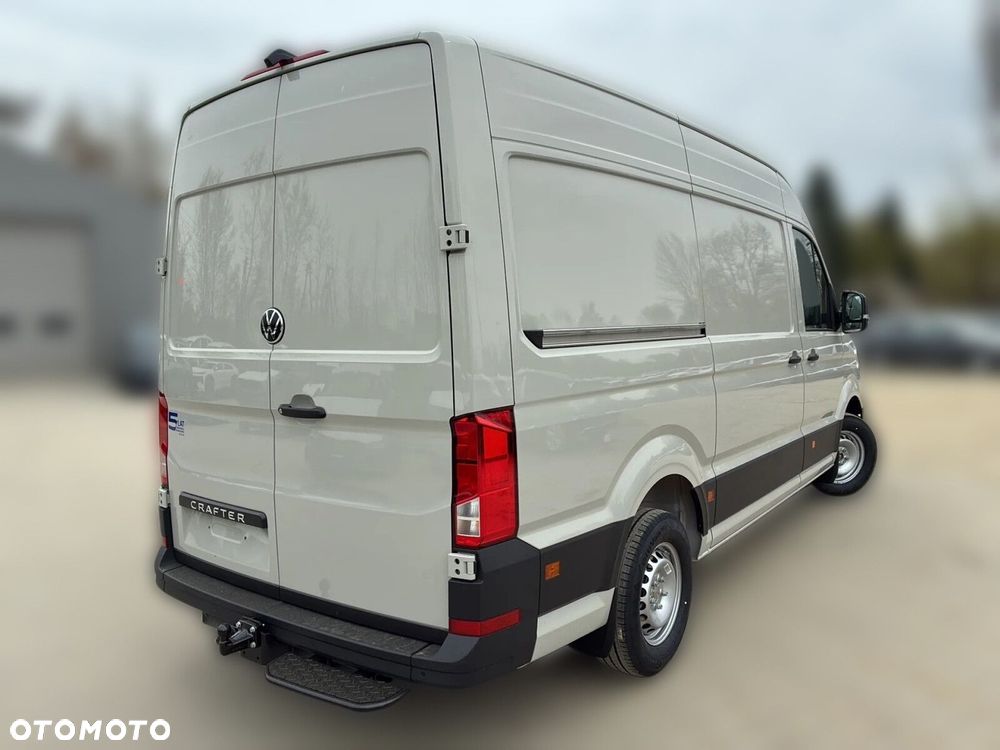 Volkswagen Crafter Furgon 35, 2.0 TDI 177KM, Wysoki dach, r. o. 3640mm - 7
