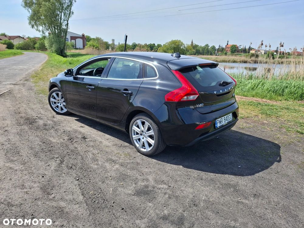 Volvo V40 D2 Drive-E Inscription - 3