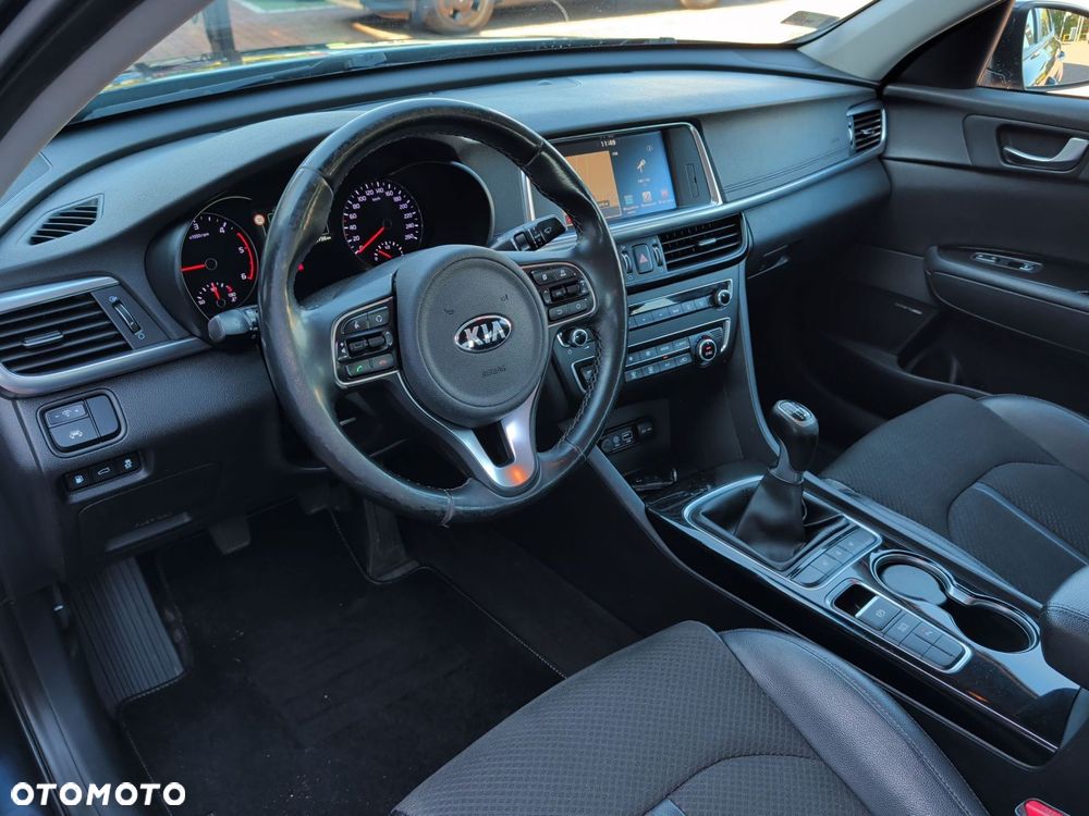 Kia Optima 1.7 CRDI L - 10