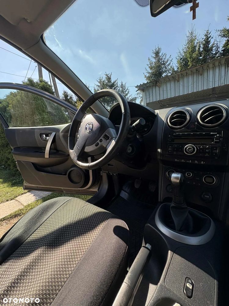 Nissan Qashqai 1.6 visia - 6
