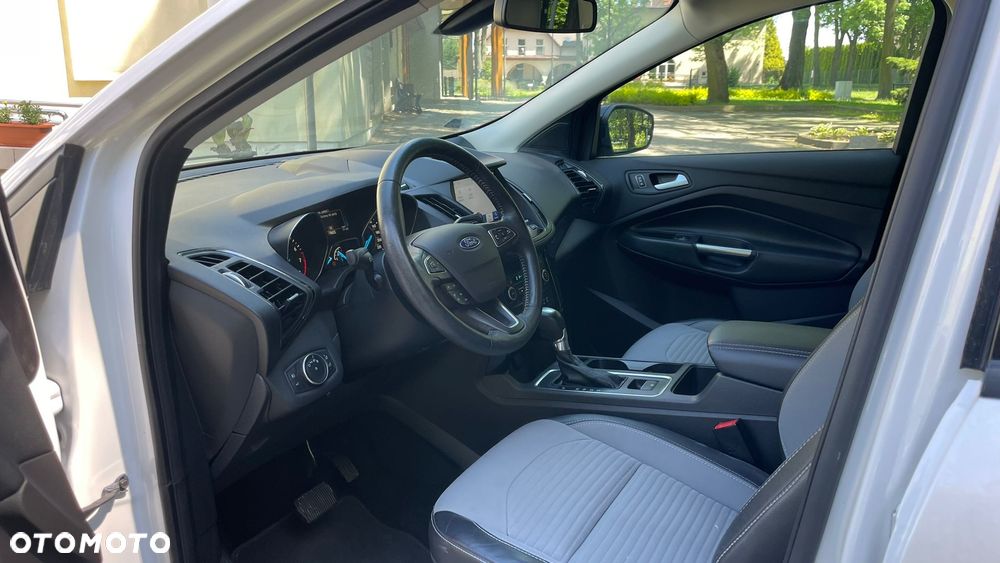 Ford Escape - 12