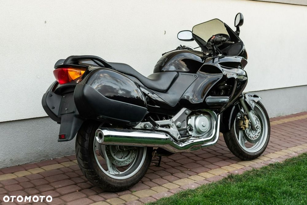 Honda NTV - 4