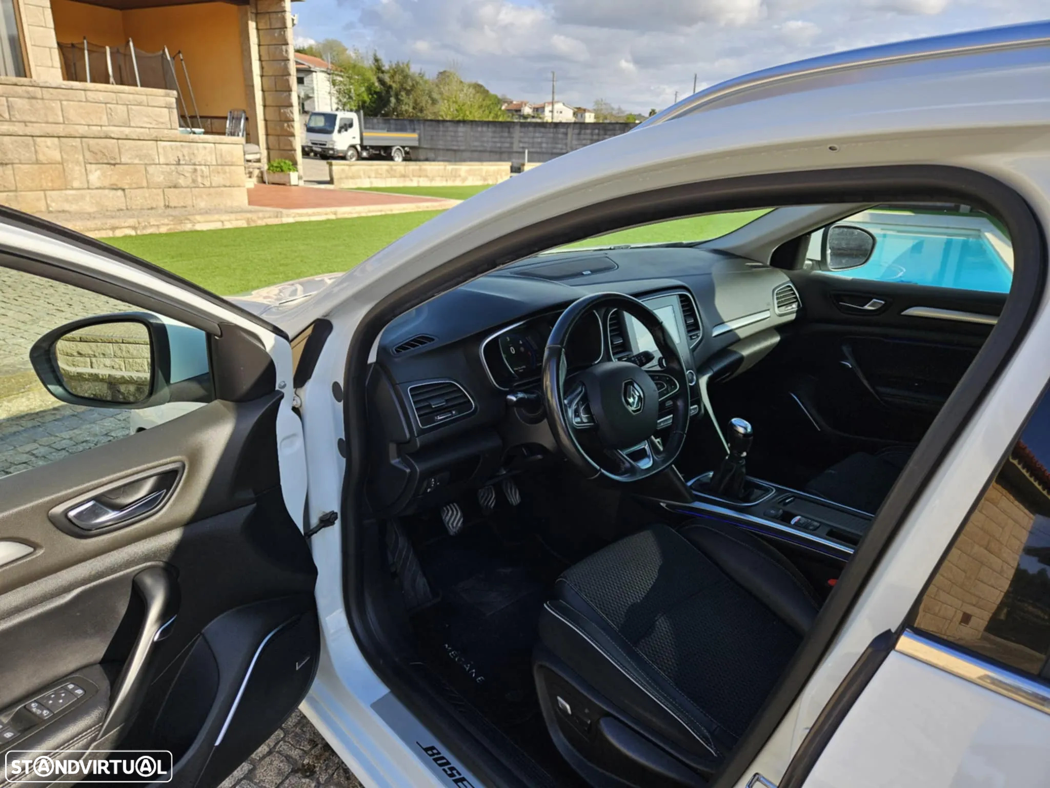 Renault Mégane Sport Tourer 1.6 dCi Bose Edition J18 - 10