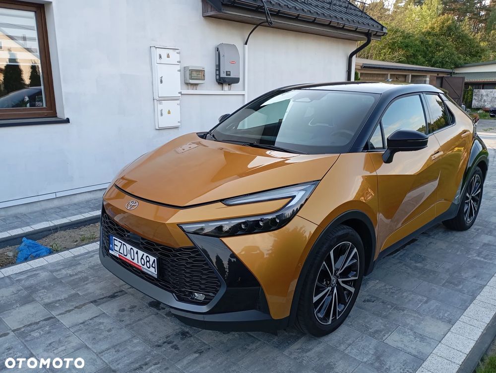 Toyota C-HR 2.0 Hybrid Dynamic Force Executive AWD - 1