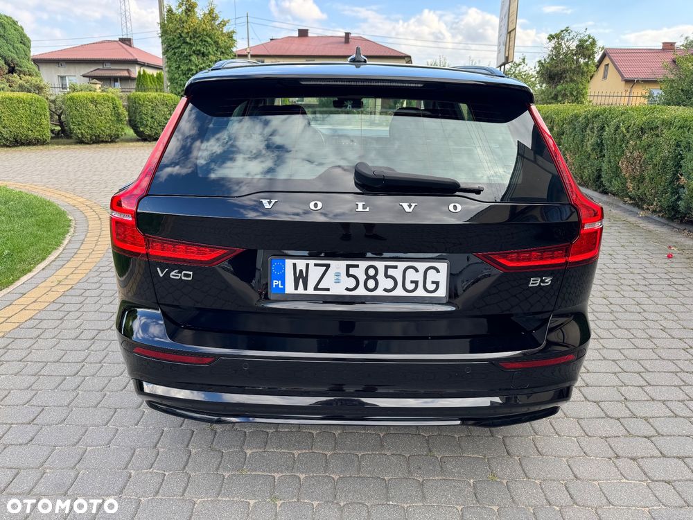 Volvo V60 B3 B Plus Dark - 6