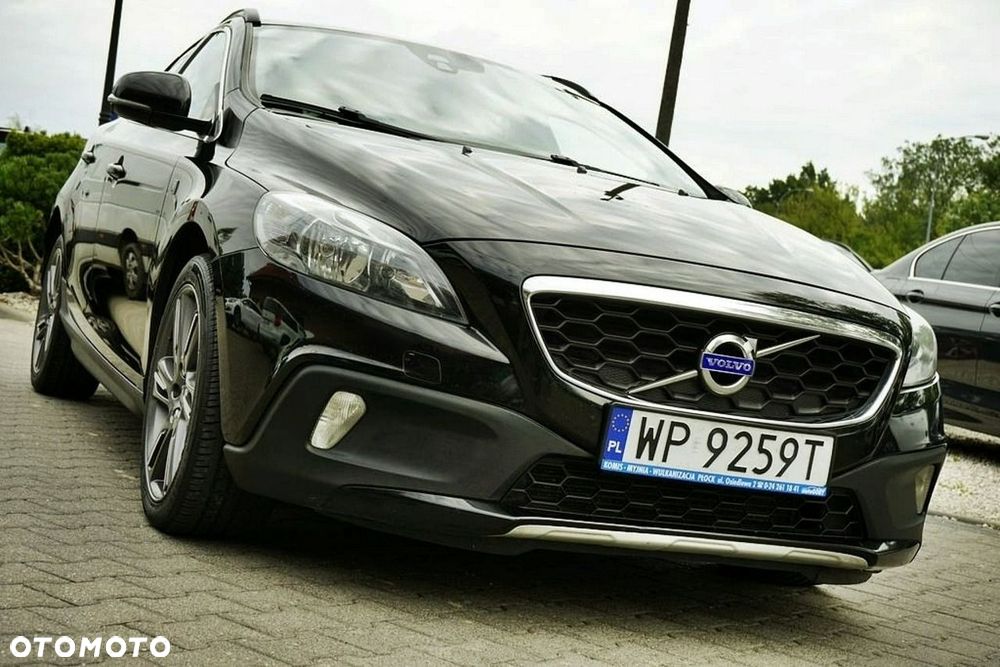 Volvo V40 Cross Country D2 Geartronic Ocean Race - 2