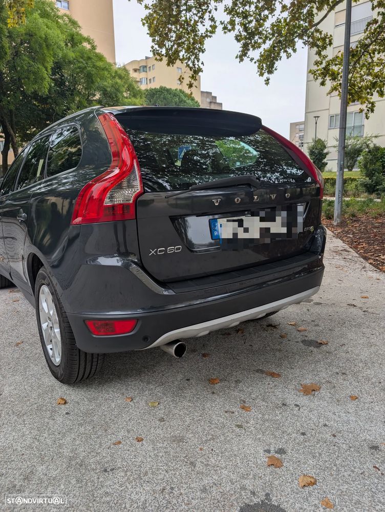 Volvo XC 60 2.0 D3 Drive Summum Start/Stop - 3