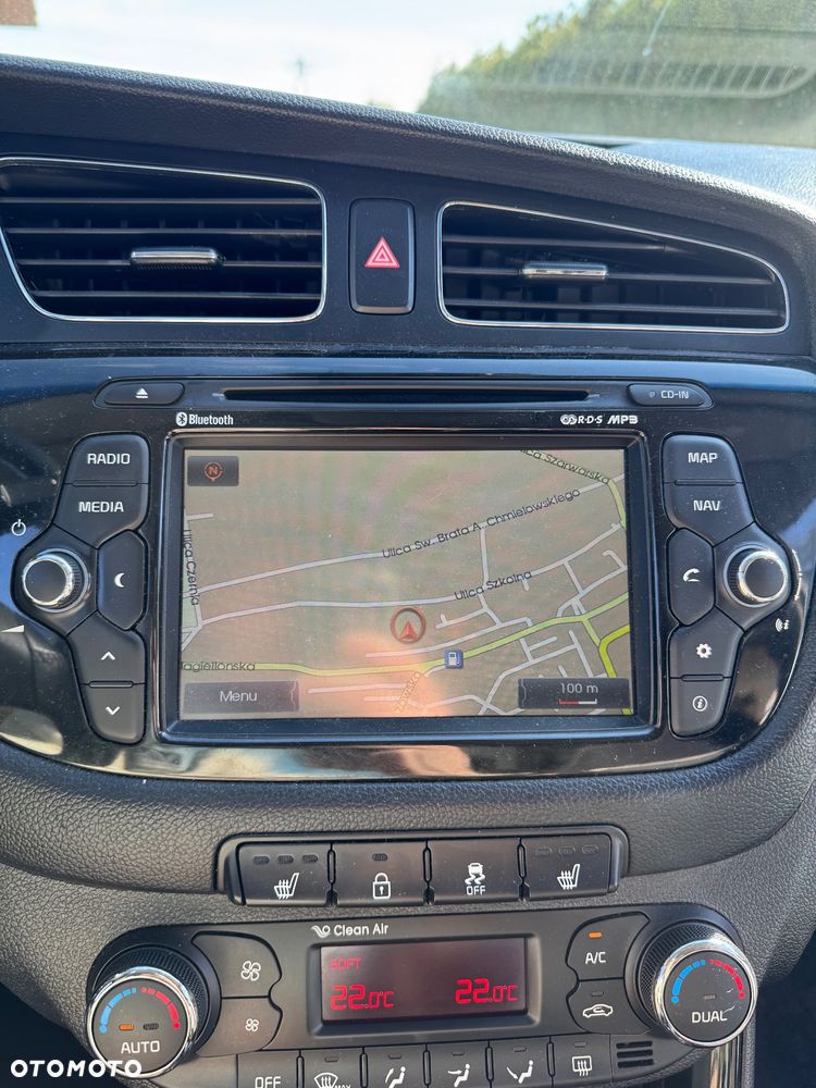 Kia Ceed 1.4 CVVT Dream Team Edition - 18