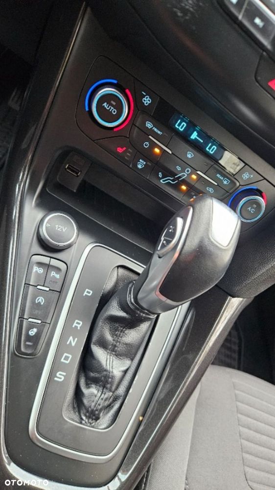 Ford Focus - 21