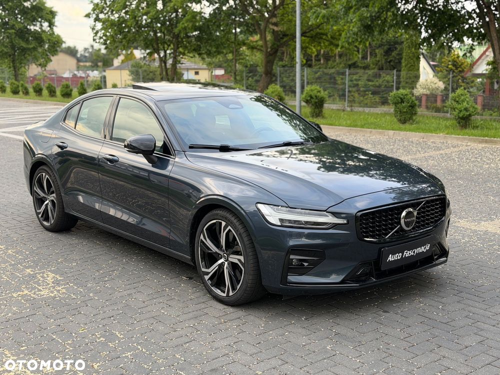 Volvo S60 B5 B AWD Ultimate Dark - 3
