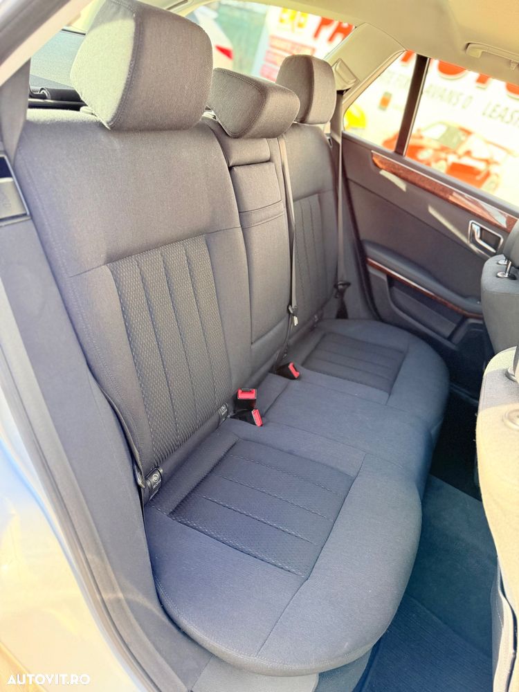 Mercedes-Benz E 220 T CDI 7G-TRONIC Elegance - 15