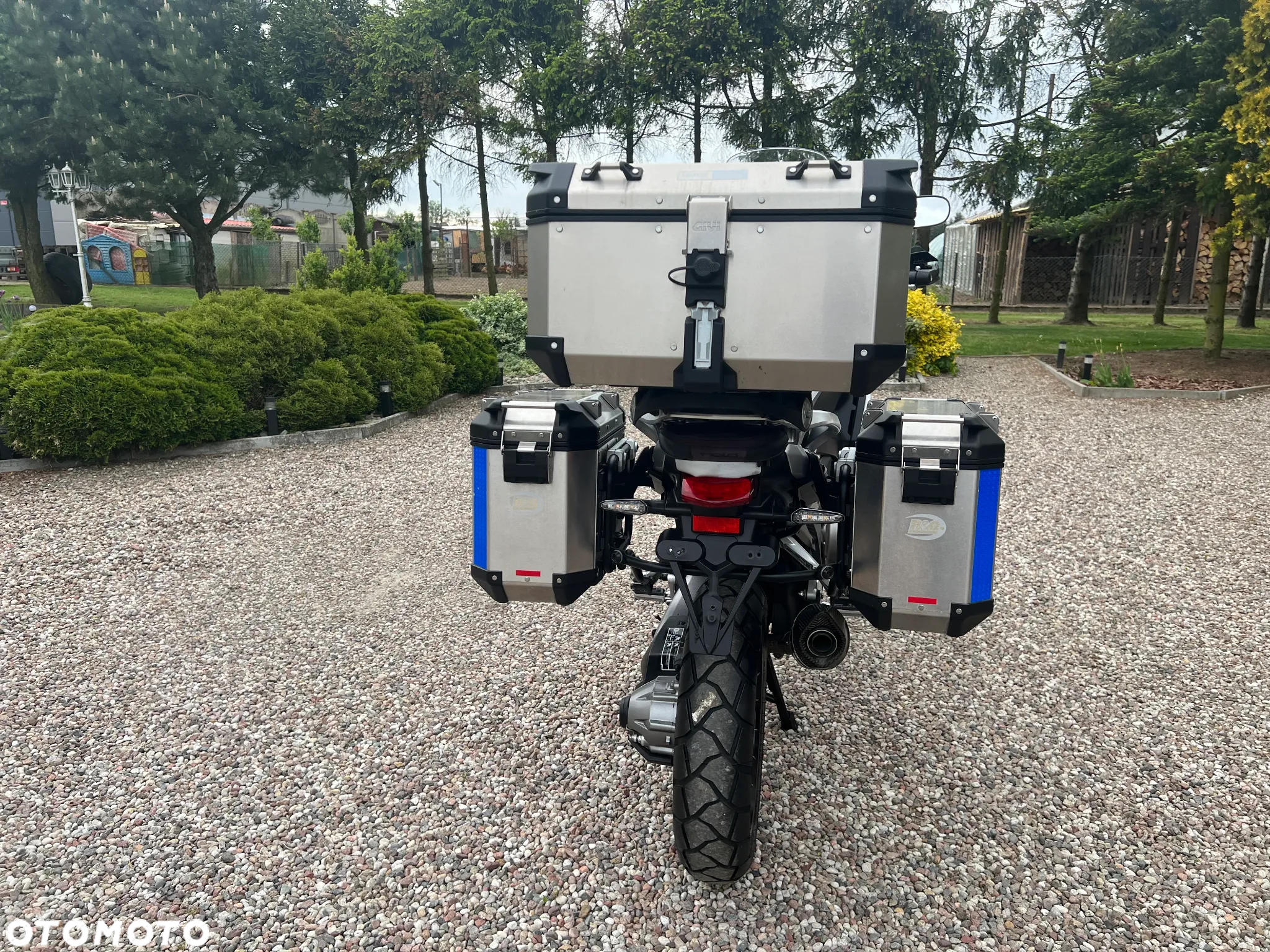 Honda VFR - 3