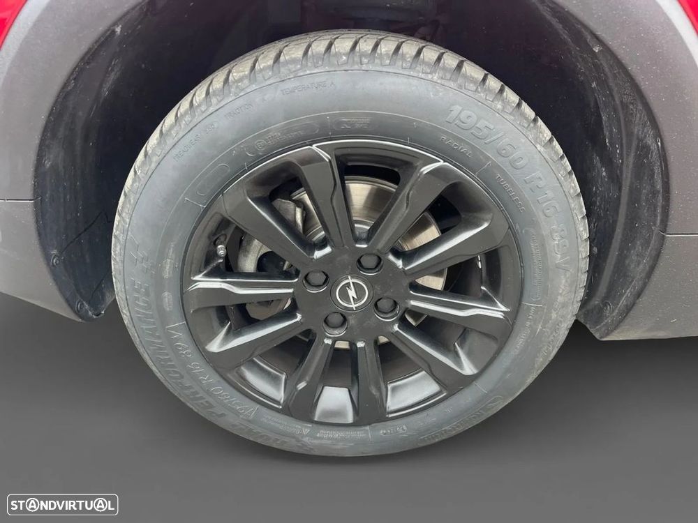 Opel Crossland 1.2 T Design & Tech - 16