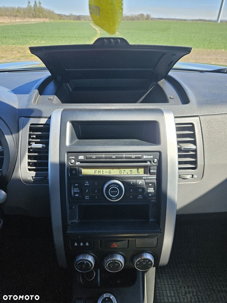 Nissan X-Trail 2.0 dCi 4x4 DPF SE - 15