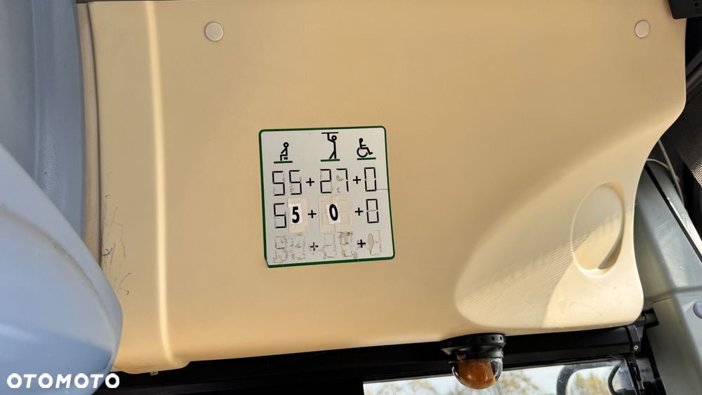 Irisbus Recreo Crosway / 55+1 miejsc/ cursor8 / CENA: 54000zł netto - 13