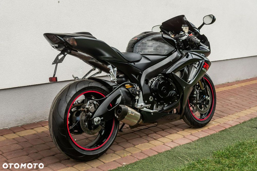 Suzuki GSX-R - 3