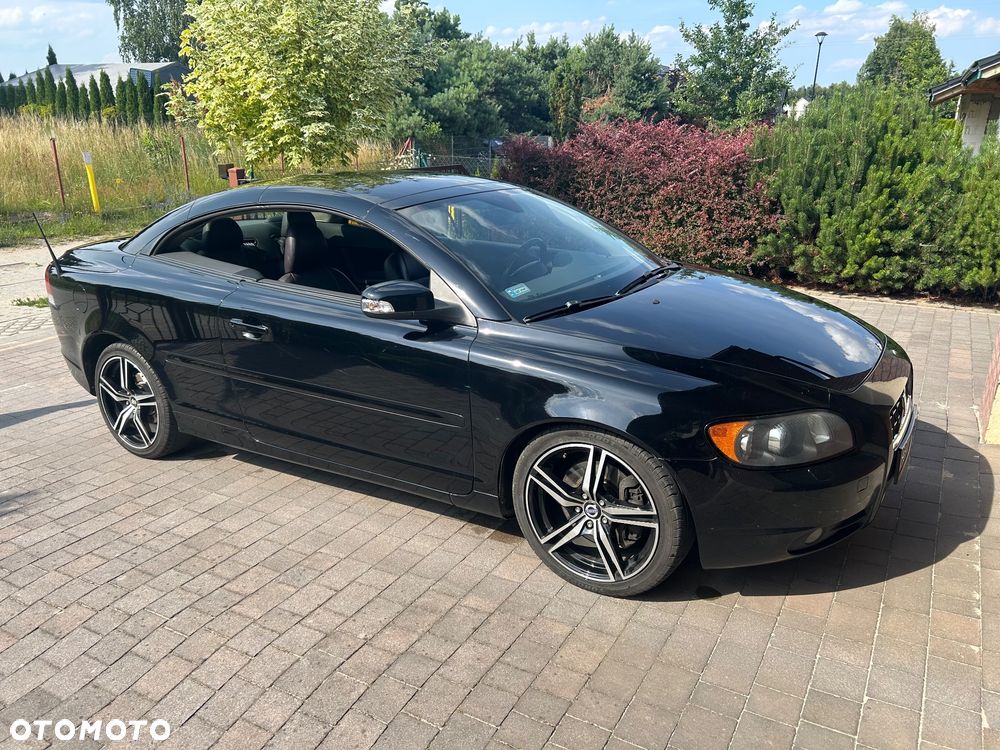 Volvo C70 2.0D Momentum - 1