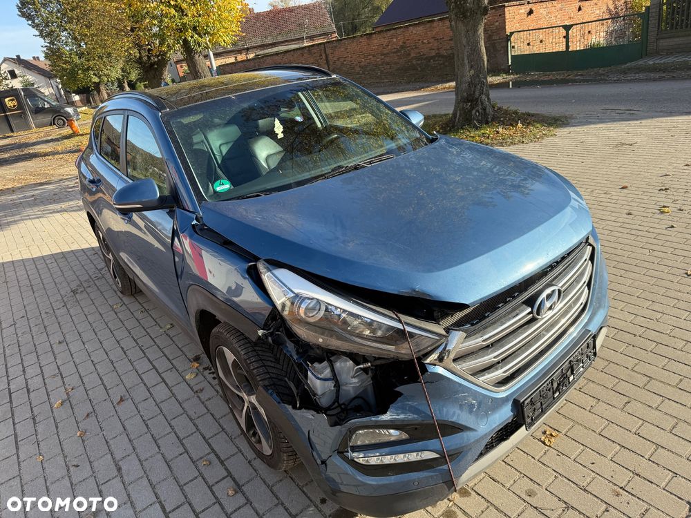 Hyundai Tucson 2.0 CRDi 4WD Automatik Advantage - 20
