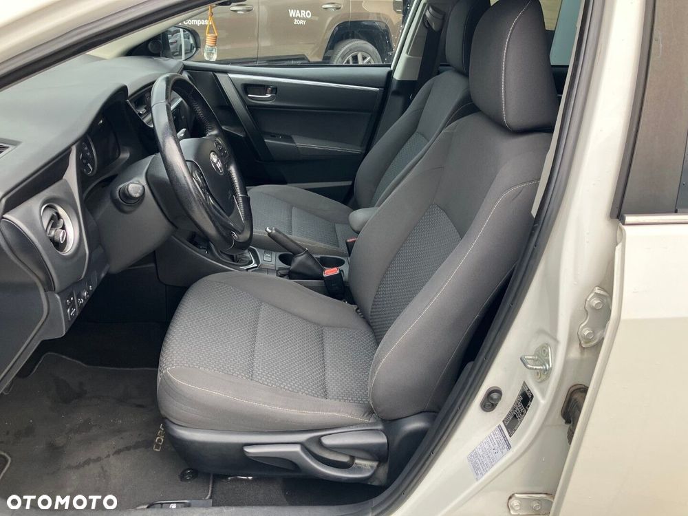 Toyota Corolla 1.4 D-4D Comfort - 28