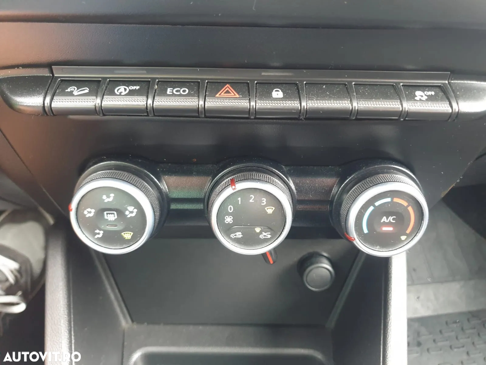 Dacia Duster 1.5 Blue dCi 4WD Prestige jante 16" - 24