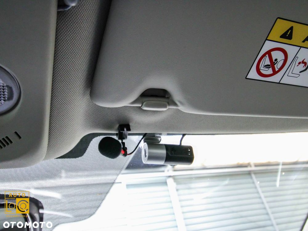 Nissan Qashqai 1.2 DIG-T N-Connecta EU6 - 30