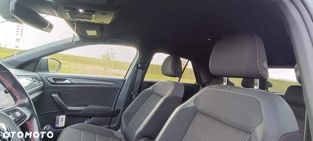 Volkswagen T-Roc 1.5 TSI R-Line DSG - 24