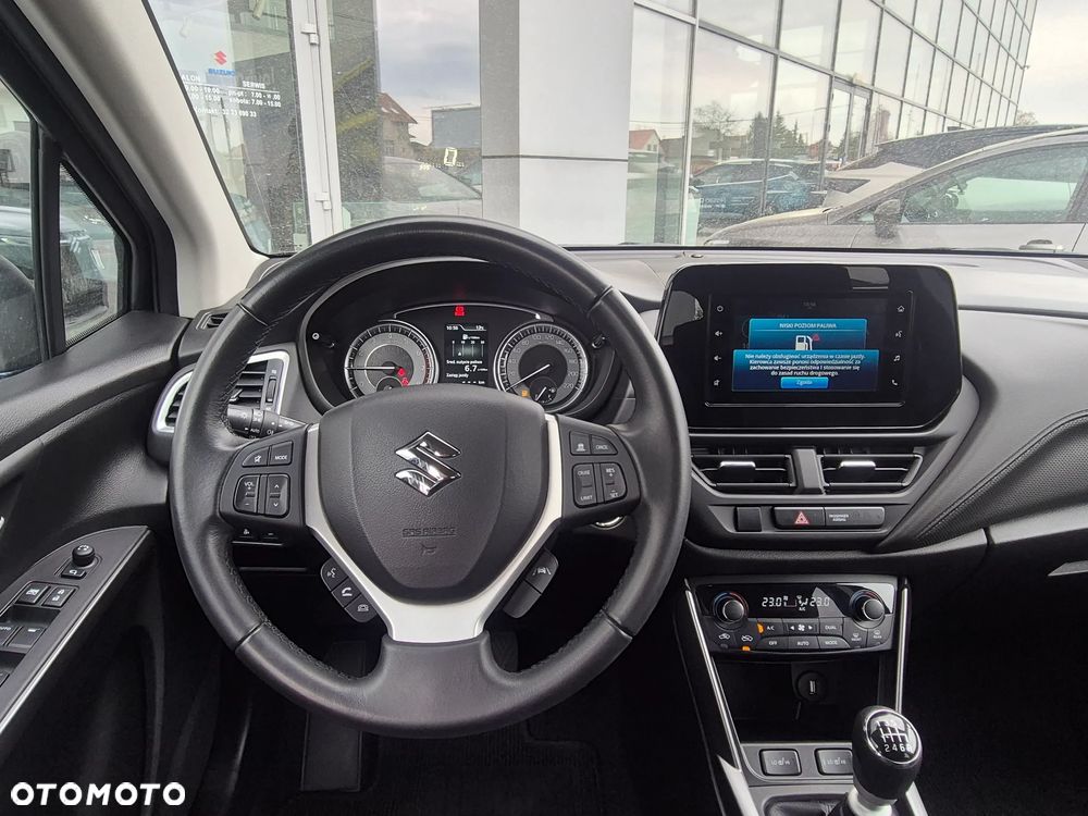 Suzuki SX4 S-Cross - 11