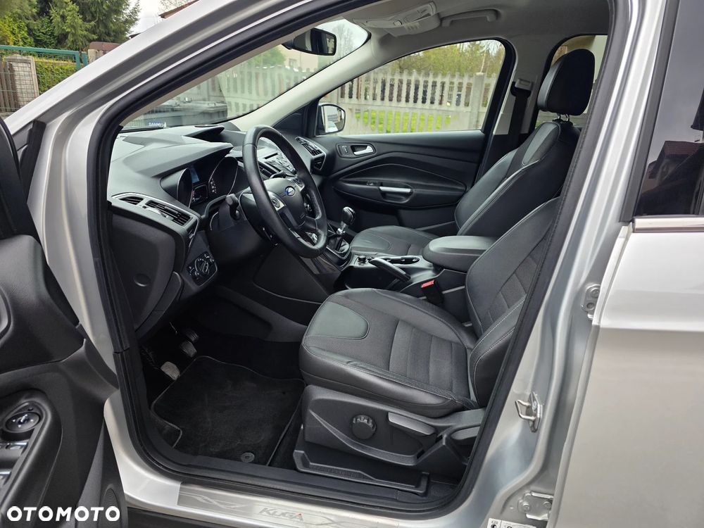 Ford Kuga 2.0 TDCi 4x4 Titanium - 10