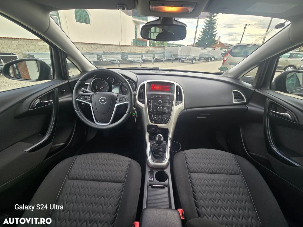 Opel Astra 1.4 Turbo - 12