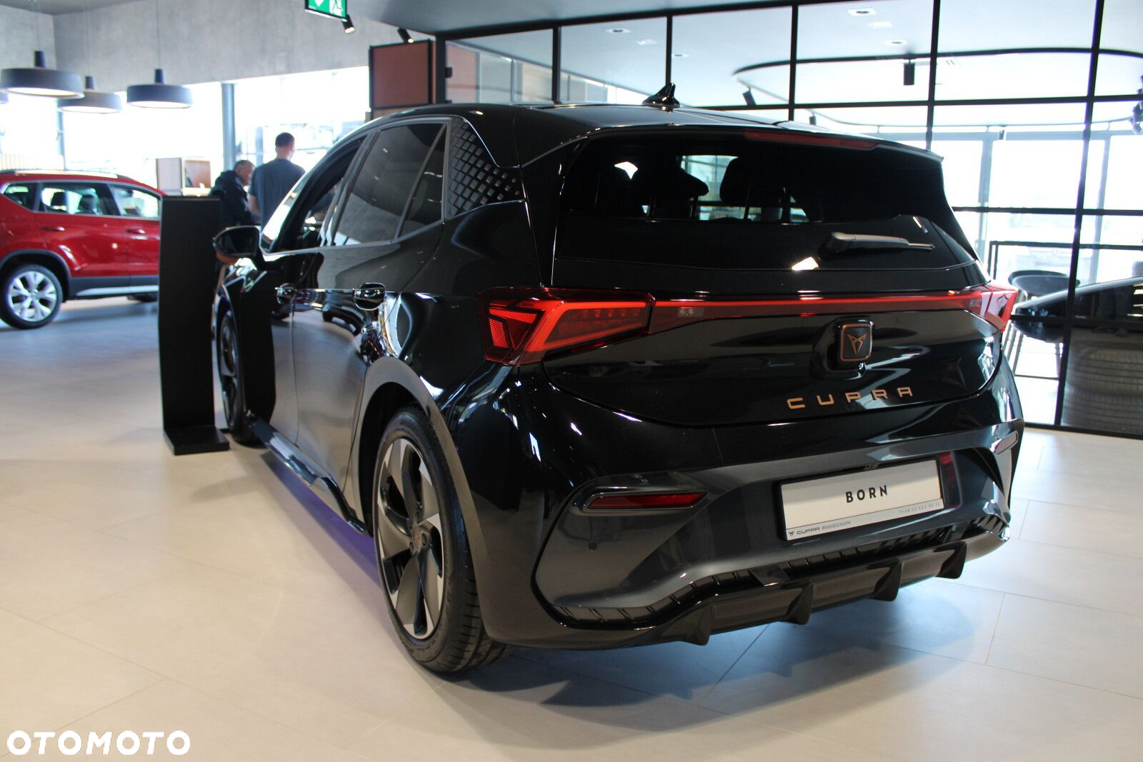 Cupra Born - 6