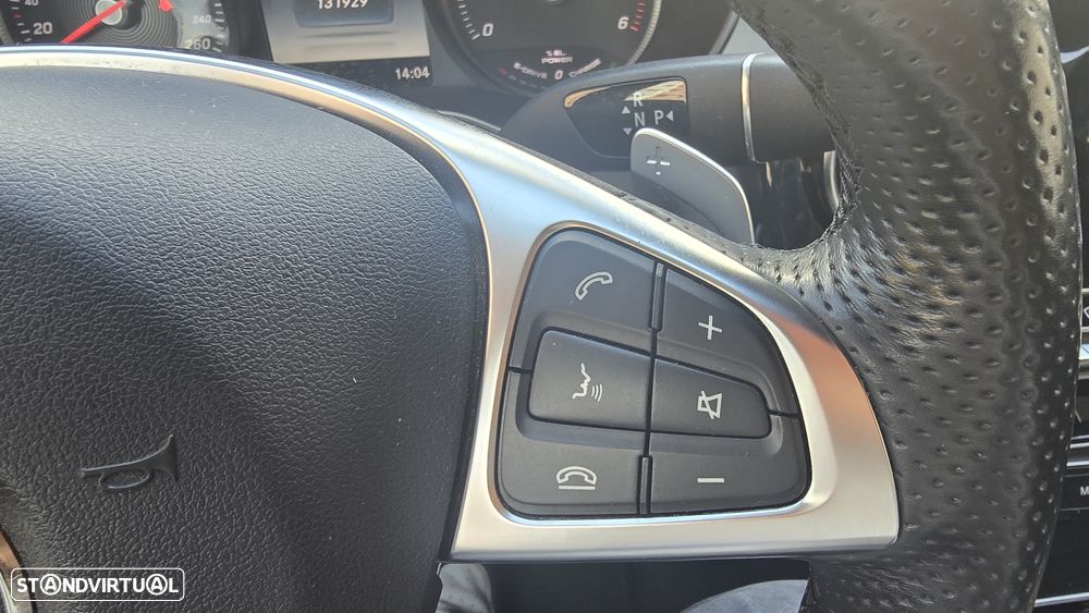 Mercedes-Benz C 300 BlueTEC Hybrid AMG Line - 30