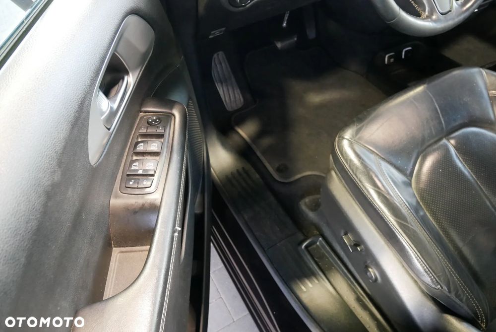 Chrysler Pacifica - 20