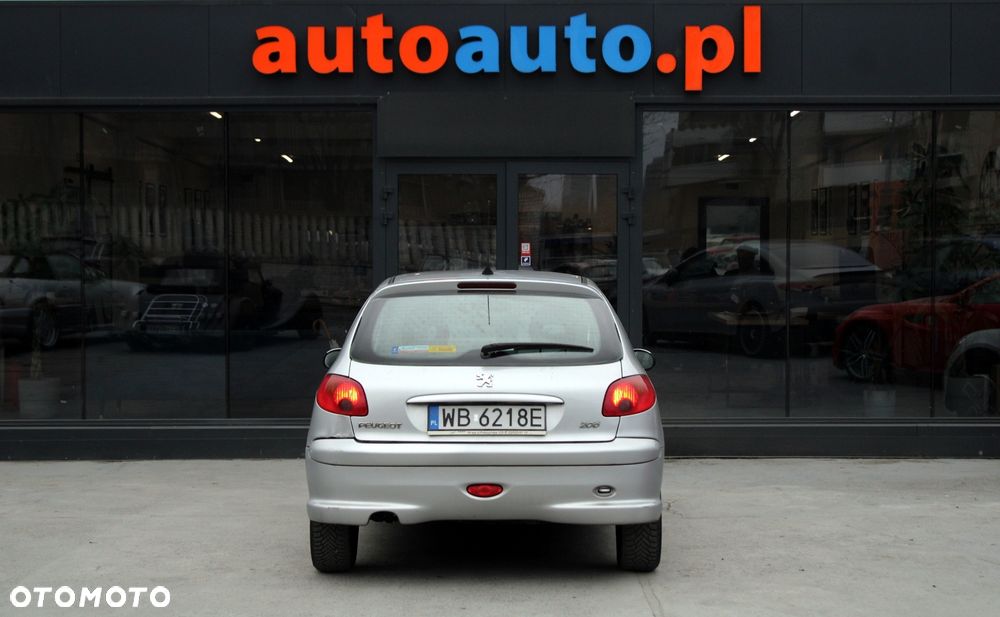 Peugeot 206 1.4 Trendy - 4