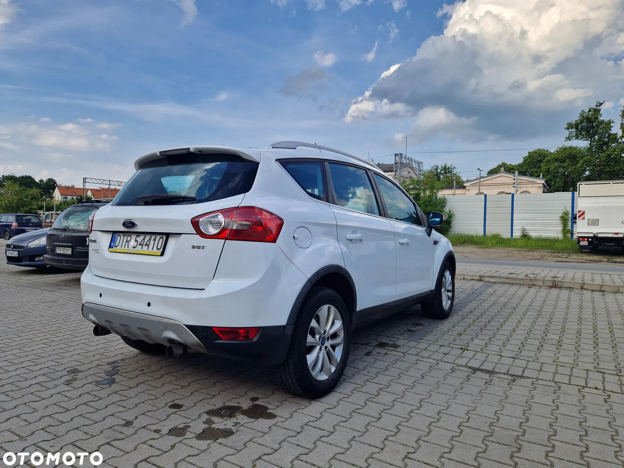 Ford Kuga - 5