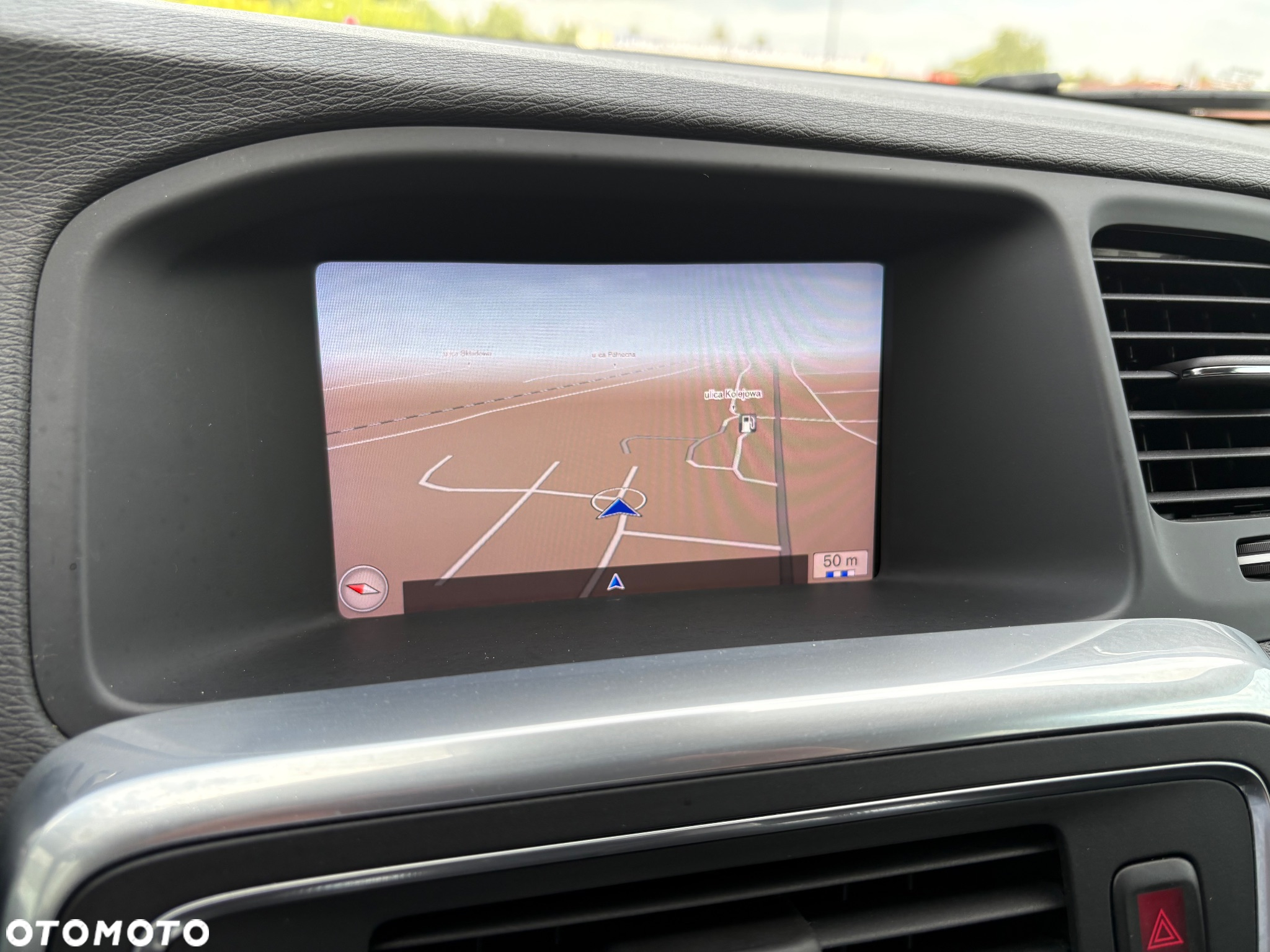 Volvo V60 D2 Momentum - 26