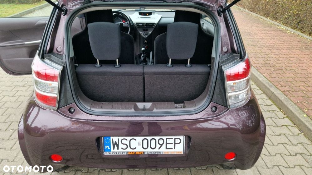 Toyota iQ 1.0 Sol - 15