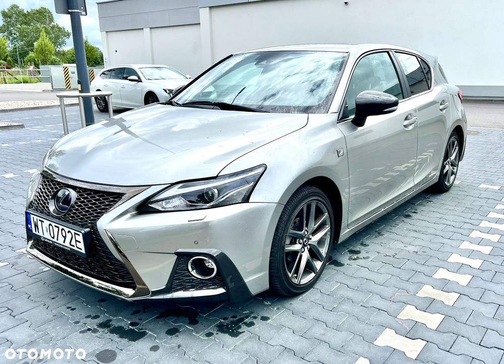 Lexus CT 200h F Sport Edition - 1
