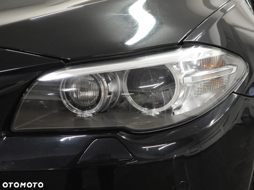 BMW Seria 5 525d xDrive Sport-Aut Modern Line - 13