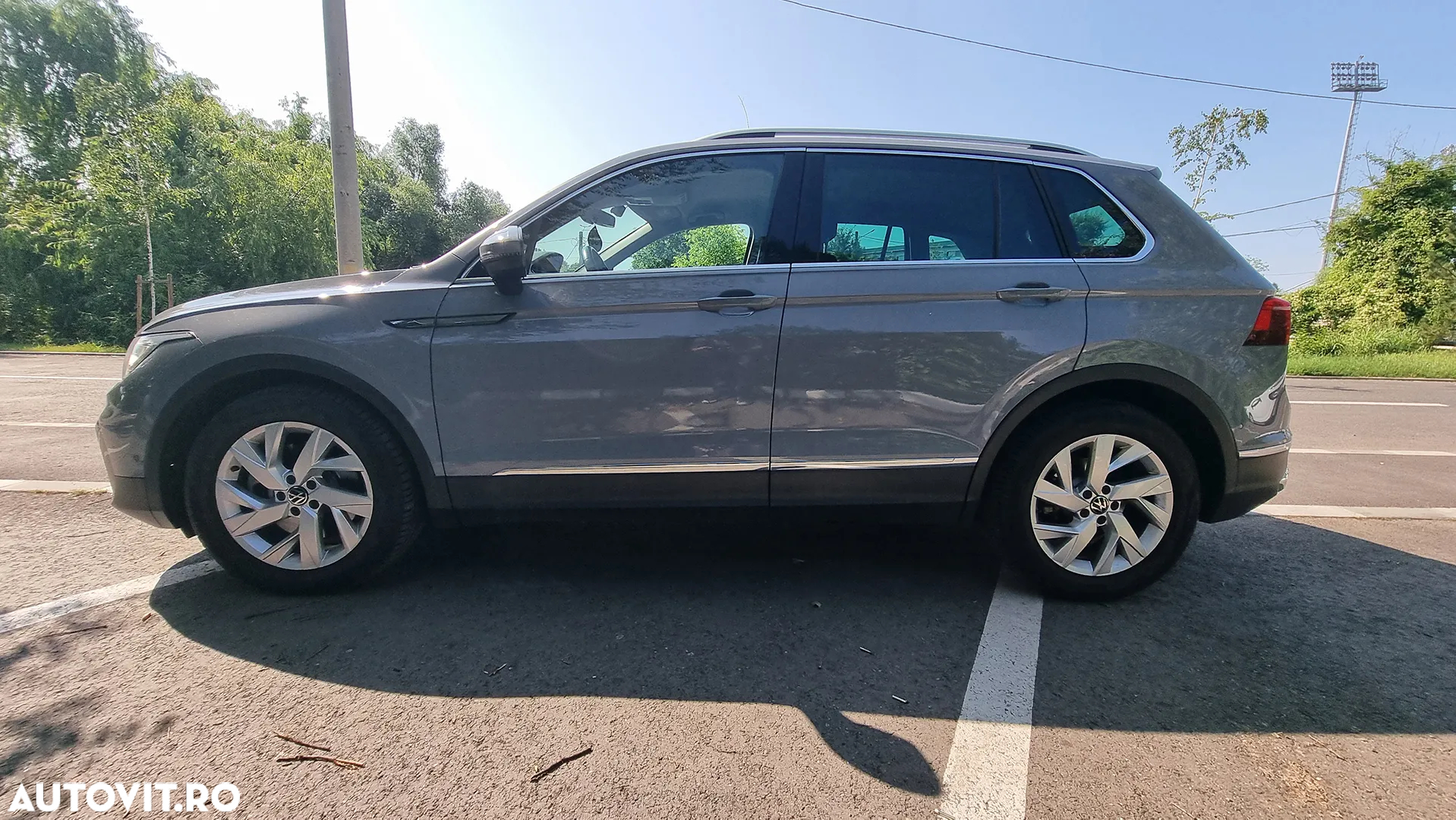 Volkswagen Tiguan 2.0 TDI SCR 4MOTION DSG Elegance - 7