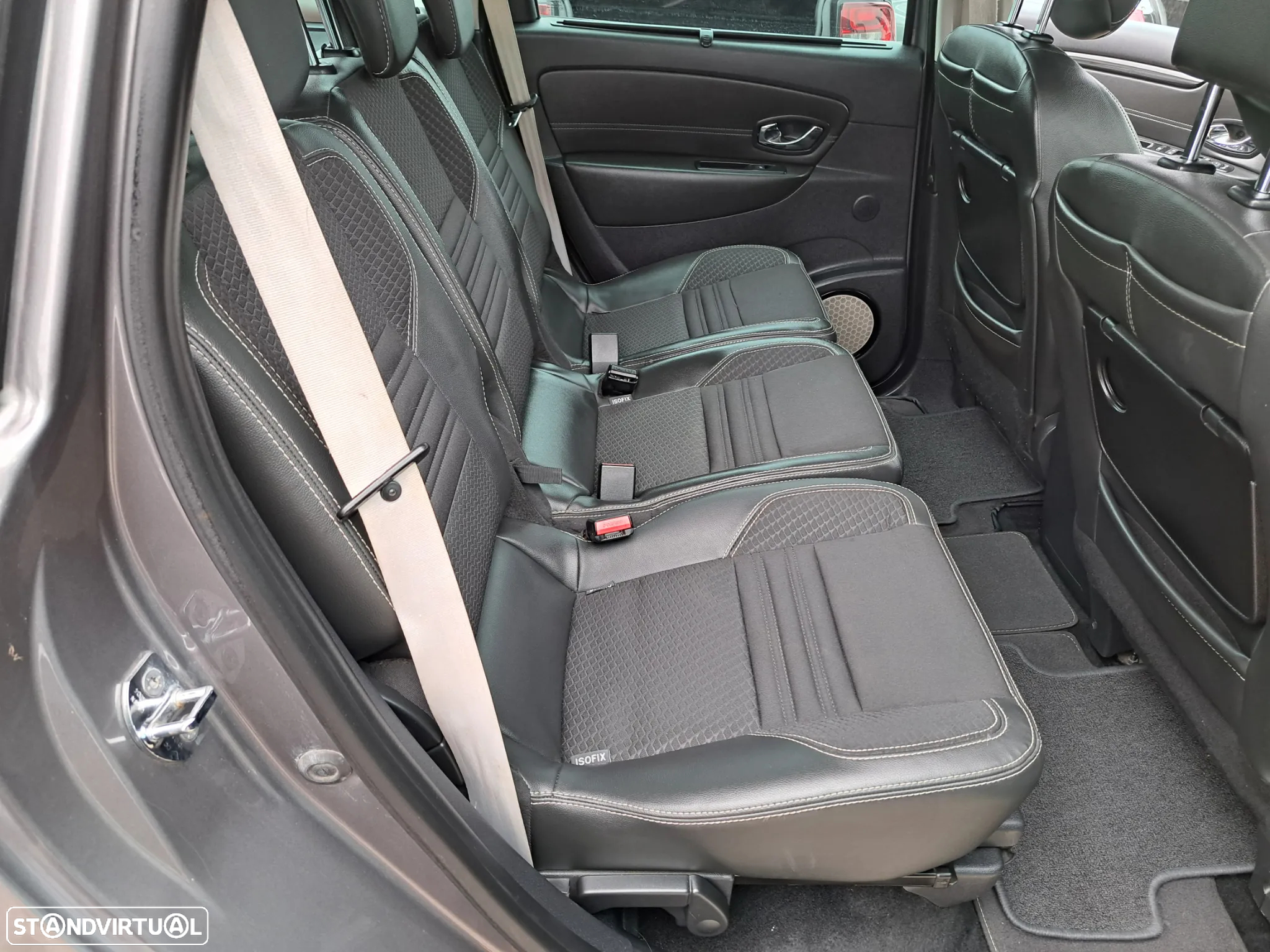 Renault Grand Scénic 1.5 dCi Bose Edition SS - 10