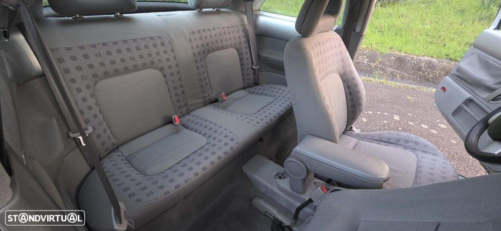 VW New Beetle 1.9 TDi - 9