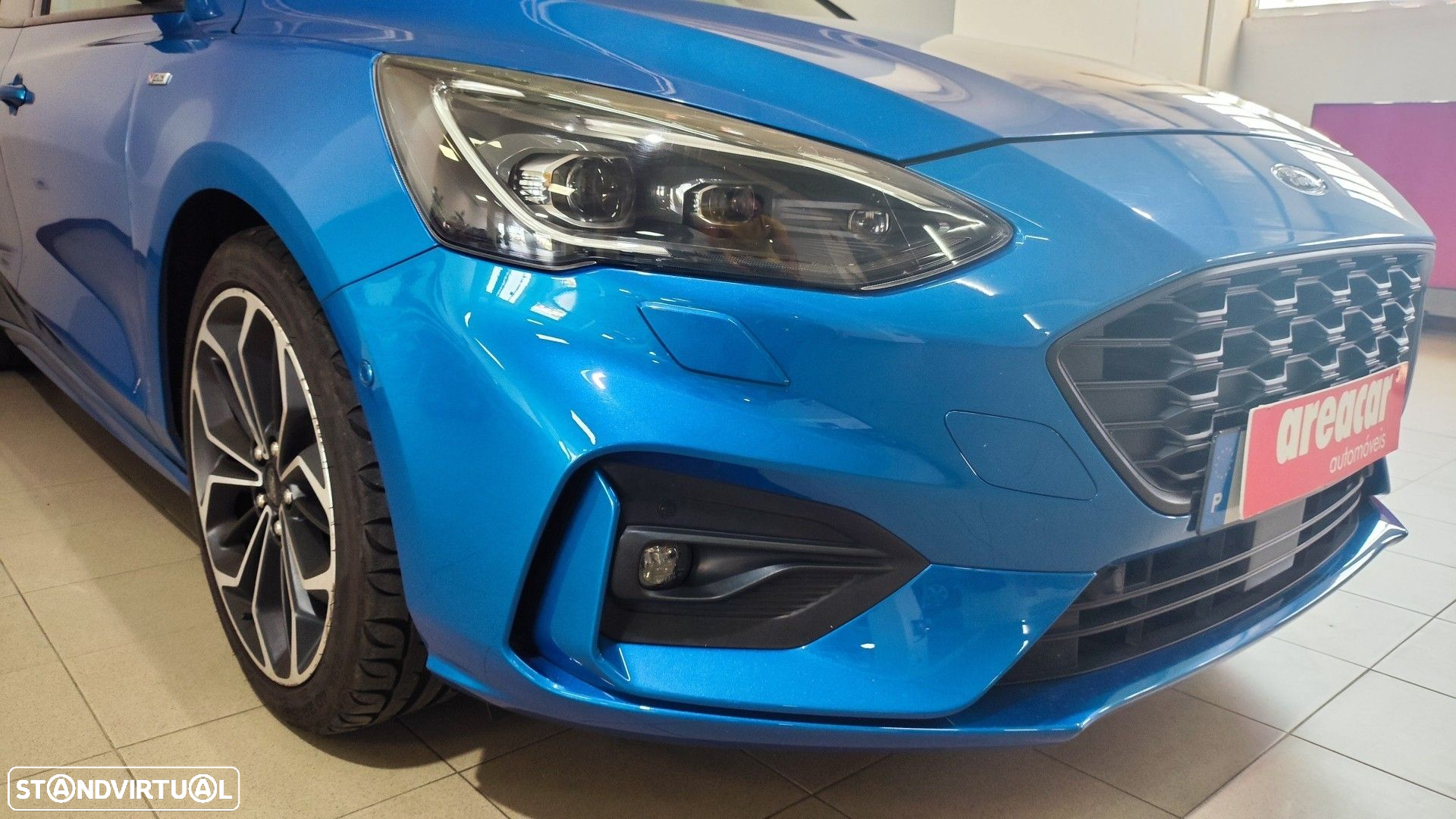 Ford Focus 1.0 EcoBoost MHEV ST-Line X - 9